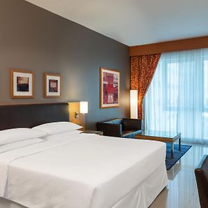 Classic King Room complimentary shuttle service to Dubai Mall & Kite Beach